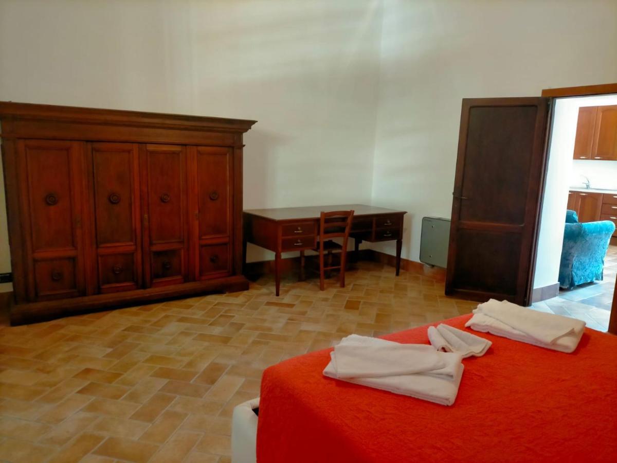 Antico Borgo La Commenda Montefiascone Exterior foto
